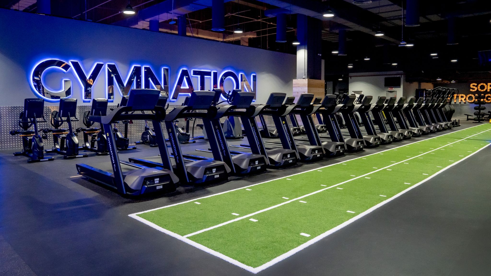 gymnation club interior